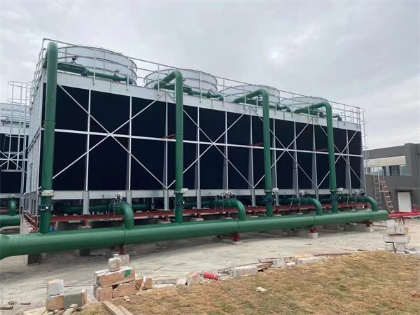 該如何對閉式冷卻塔進行實時補水？