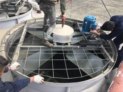 工業冷卻塔的工作過程及如何進行清洗,工業冷卻塔參