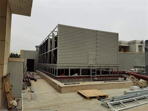 閉式冷卻塔為什么要定期清洗?(閉式冷卻塔清洗方案)