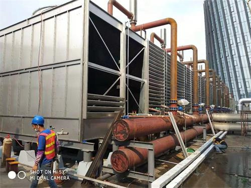 分享閉式冷卻塔將會(huì)受到越來(lái)越多的關(guān)注。(冷卻塔相